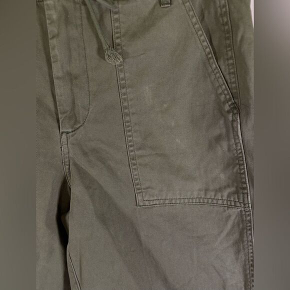 PISTOLA Etta Khaki Green Twill Cotton Contemporary Curved Leg Utility Shorts 26 - Picture 6 of 13